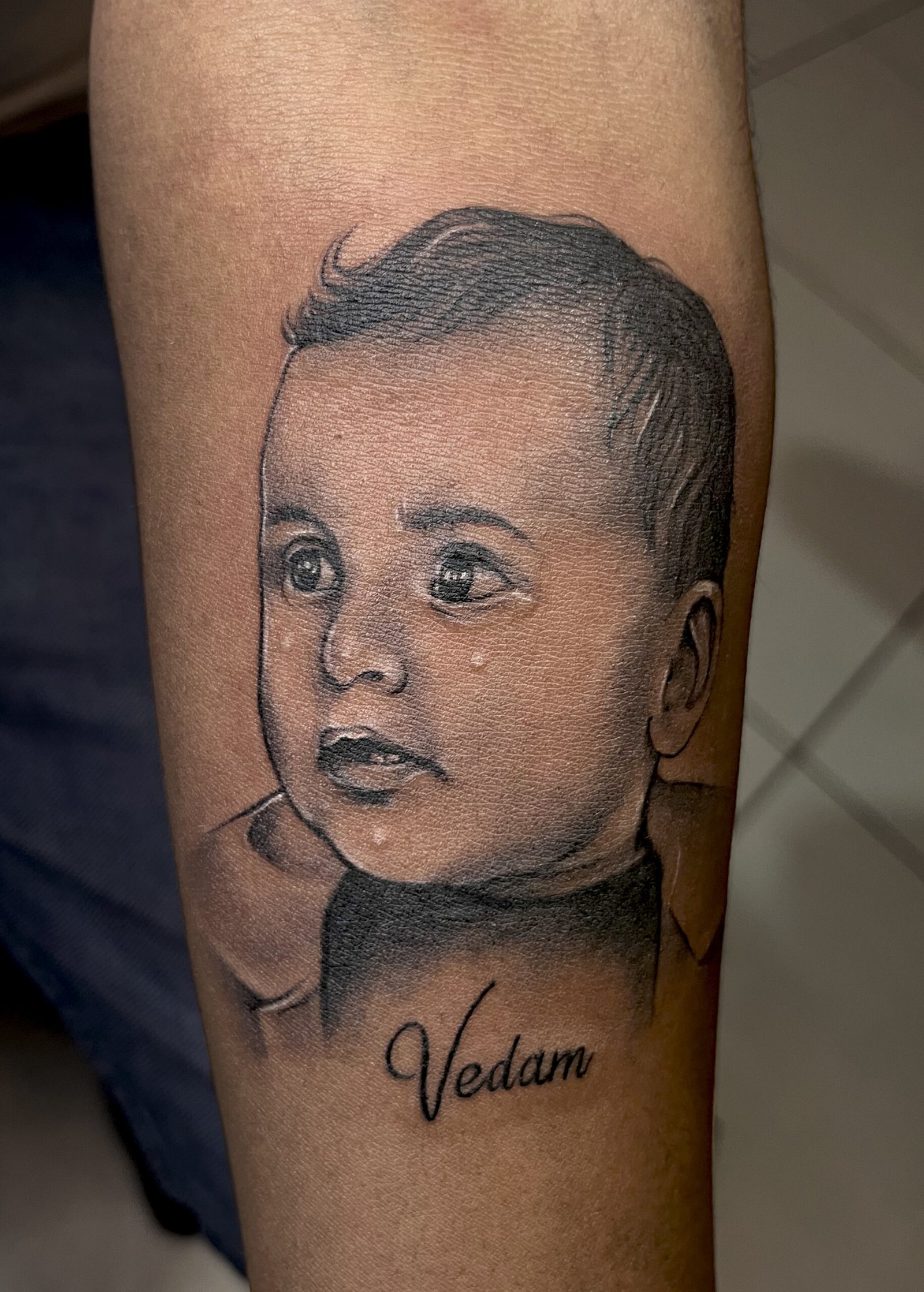 Face tattoo (1)
